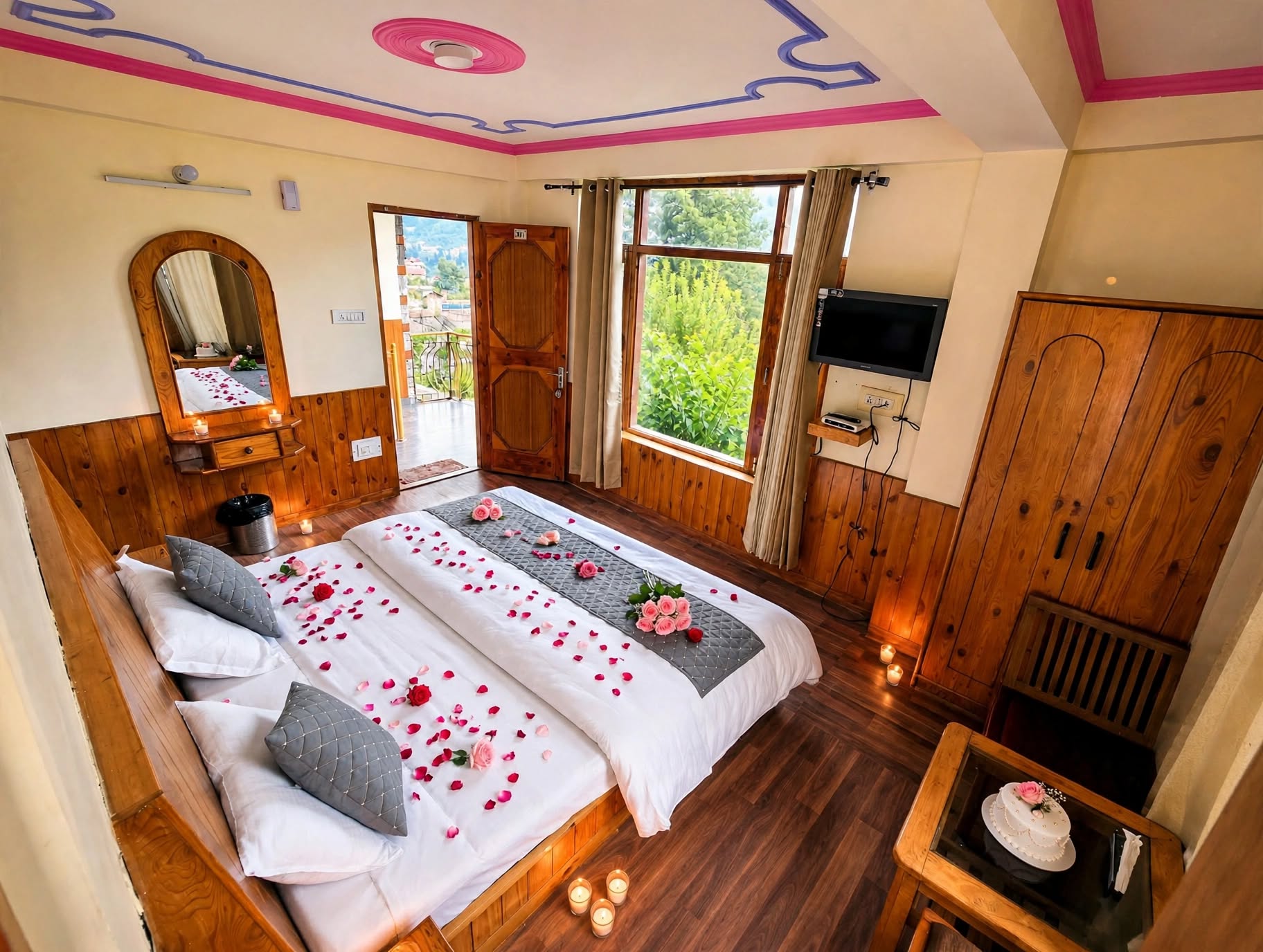 Honeymoon Suit Antriksh Coattge