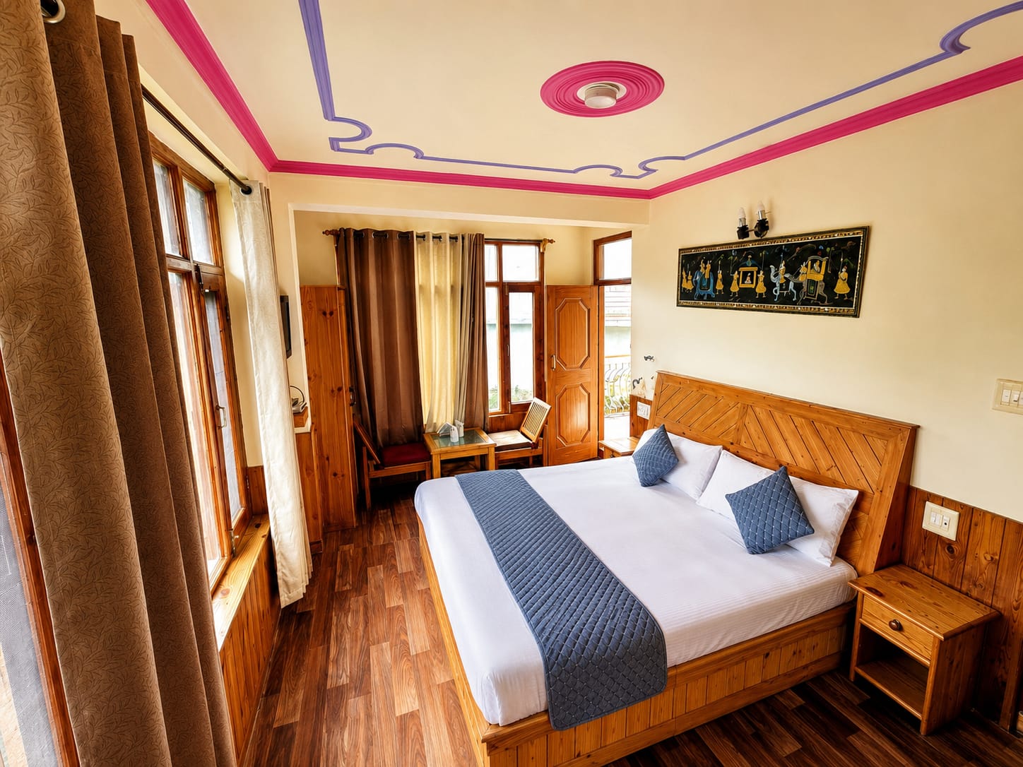 Deluxe Room Antriksh Cottage